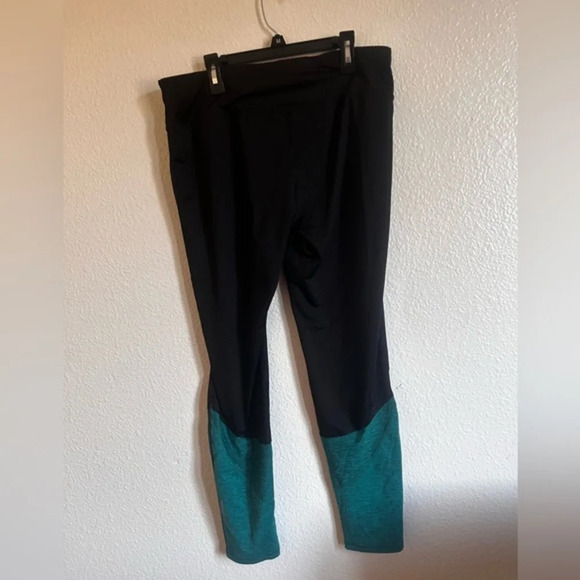 Women's Danskin Now Fitted Leggings Size Large (12-14) black with Green - Picture 8 of 13